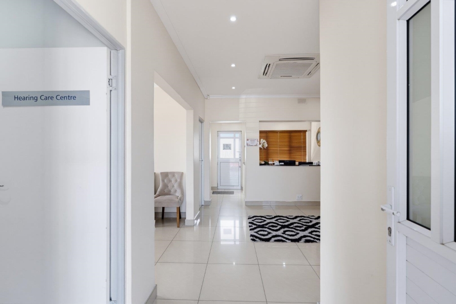 To Let Commercial Property for Rent in Table View Western Cape